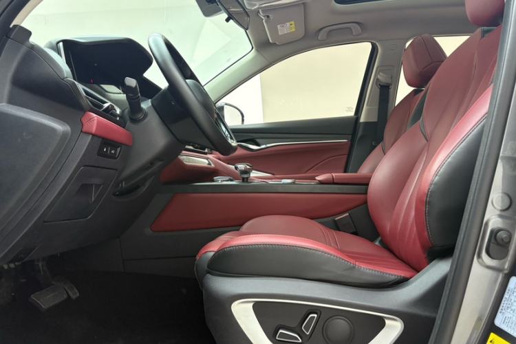 Used CHANGAN CS75 PLUS 2021 1.5T Automatic Prestige Model
