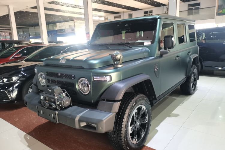 Used 212 T01 2024 2.0T Review Officer