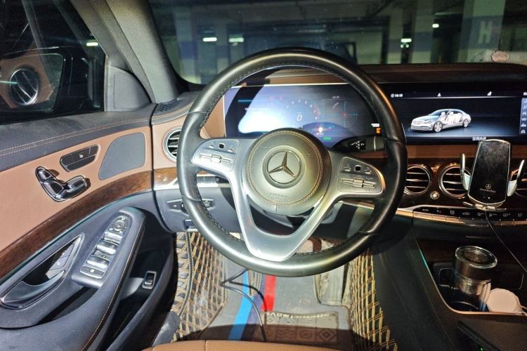 Used Mercedes-Benz S-Class 2019 S 320 L
