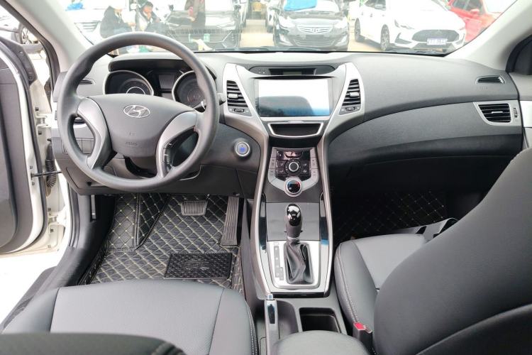 Used Hyundai Elantra (5th Generation / Langdong) 2015 1.6L Automatic Leading Model