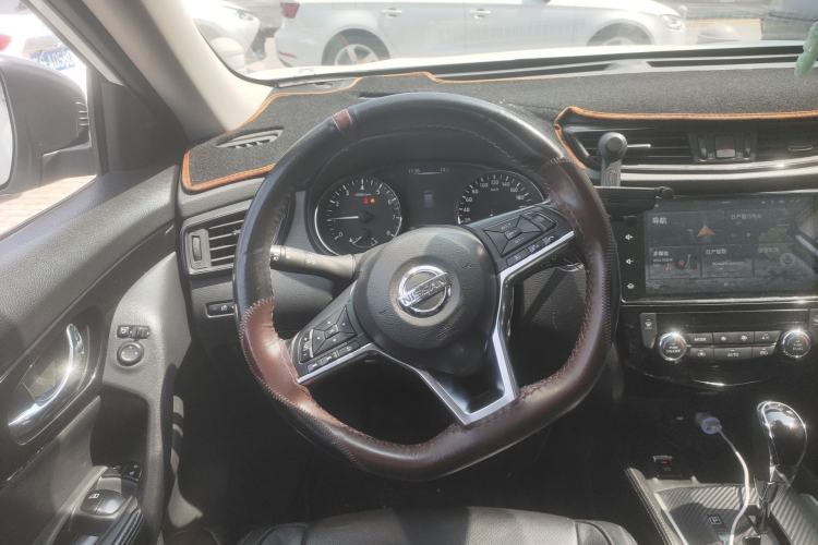 Used Nissan X-Trail 2019 2.0L CVT Smart Connect Comfort Edition 2WD Steering Wheel