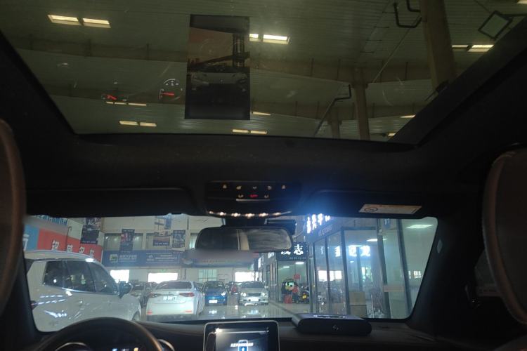 Used Mercedes-Benz GLC 2018 Facelifted GLC 260 4MATIC Dynamic Edition
