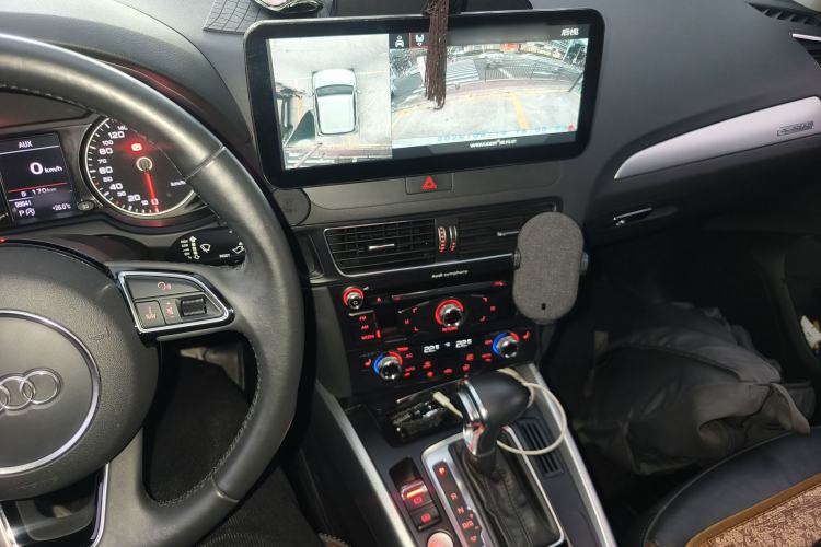 Used Audi Q5 2017 Plus 40 TFSI Technology Model