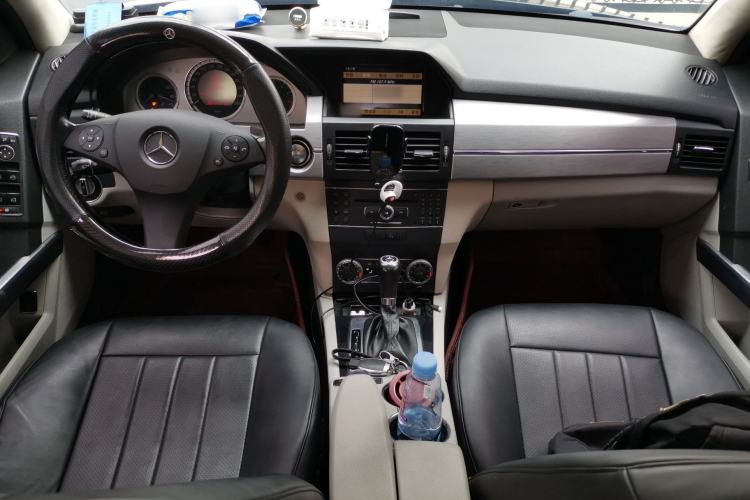 Used Mercedes-Benz GLK-Class 2011 GLK 300 4MATIC Luxury Model