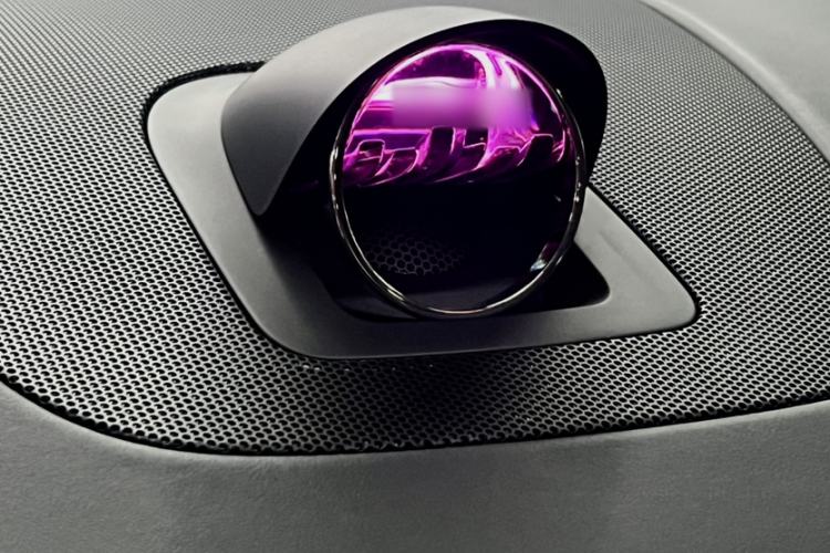 Used Hima Luxeed R7 2024 All-Electric 667 km Max