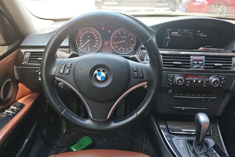 Used BMW 3 Series 2011 325i Luxury Edition
