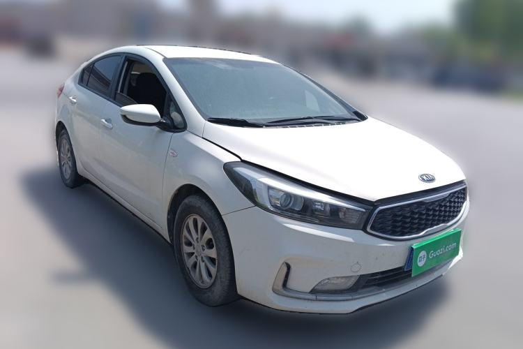 Used Kia K3 2016 1.6L Manual GL Front Right 45 Deg