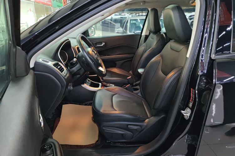 Used Jeep Compass 2017 200T Automatic Family Edition Left Front Seat