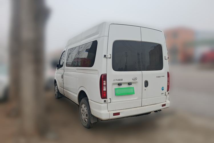 Used SAIC MAXUS Xintu V80 2024 Aotong Value Edition 6AMT Short Wheelbase Mid-Roof Model 127 Ps 5/6 Seats