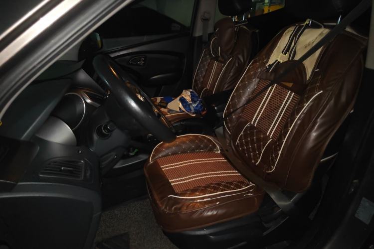 Used Hyundai ix35 2012 2.0L Automatic Two-Wheel Drive Elite Edition GLS
