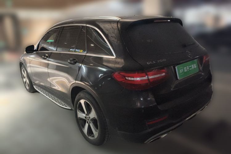 Used Mercedes-Benz GLC 2017 GLC 260 4MATIC Luxury Model
