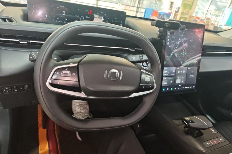 Used CHANGAN NEVO A05 2024 Truly Delicious Version 70" Beyond-Grade Edition