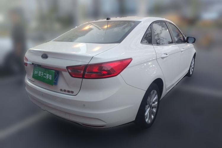 Used Ford Escort 2015 1.5L Automatic Fashion Model