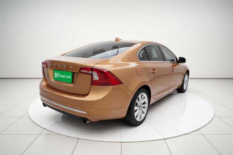 Used Volvo S60 2014 S60L 2.0T Zhiyuan Edition Exterior 5