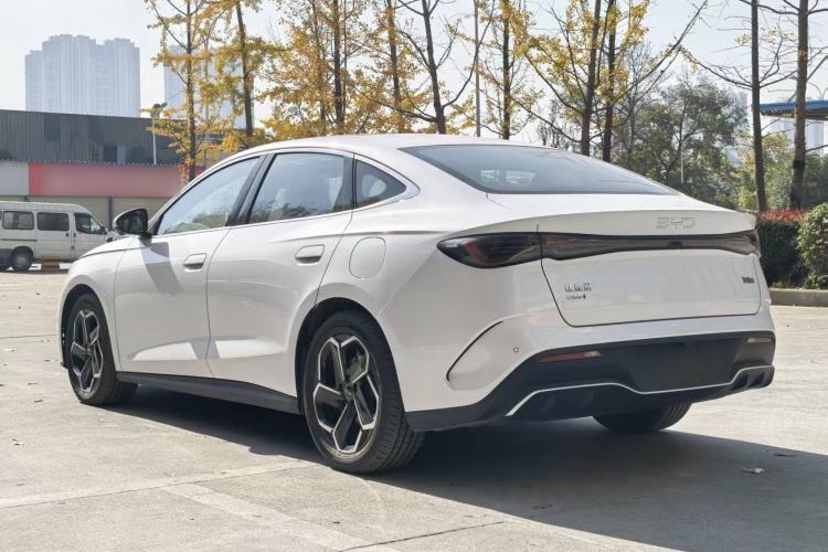 Used BYD Seal 06 New Energy 2024 DM-i 120KM Flagship Model
