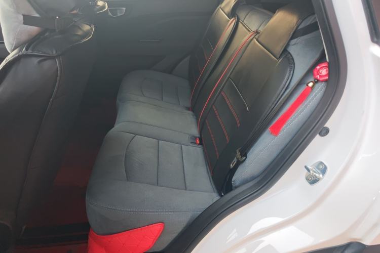 Used Wuling Alvez 2022 1.5L Manual Free-Style Model