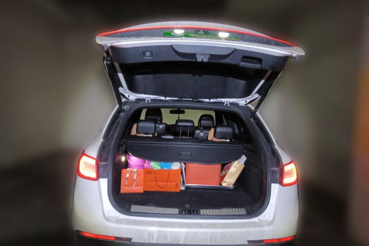 Used Lincoln MKX 2015 2.0T Two-Wheel Drive Deluxe Edition Trunk