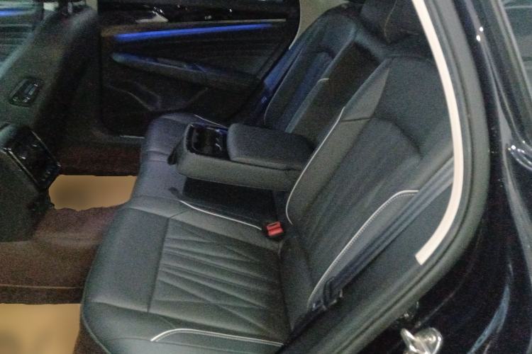 Used Volkswagen Passat 2022 330TSI Starry Luxury Edition
