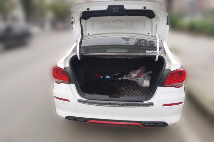 Used Chevrolet Cavalier 2018 320 Automatic Xinyue Edition Trunk