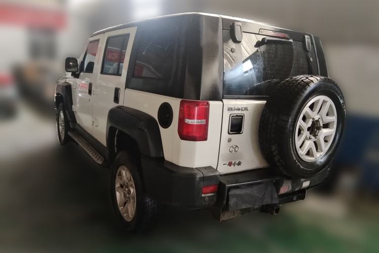 Used BAIC Off-Road BJ40 2016 40L 2.0T Manual All-Wheel Drive Prestige Edition