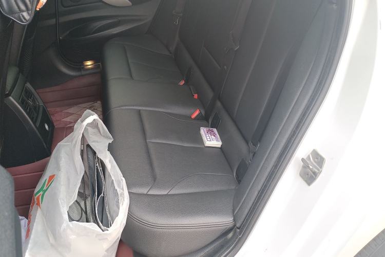 Used BMW 3 Series GT 2016 320i Fashion Model Left Rear Seat