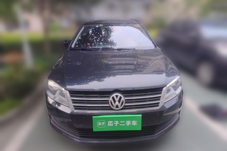 Used Volkswagen Lavida 2013 Revised Classic 1.6L Manual Fashion Edition Front