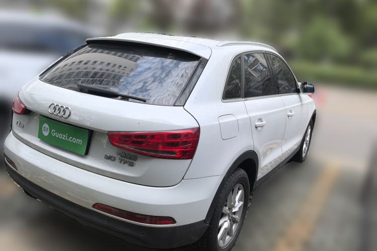 Used Audi Q3 2015 30 TFSI Ambition Edition Rear Right 45 Deg