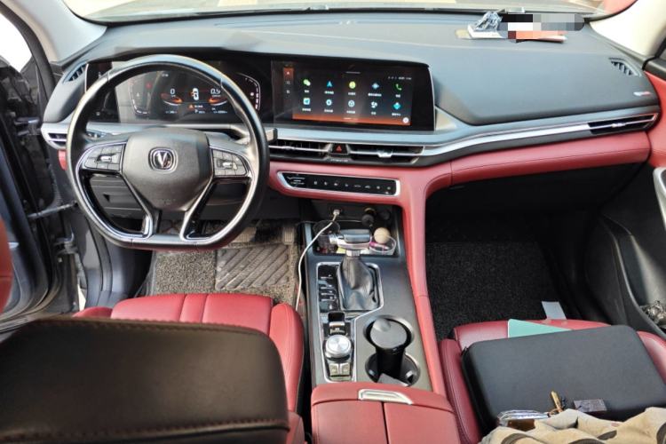 Used CHANGAN CS75 PLUS 2021 1.5T Automatic Luxury Version Center Console