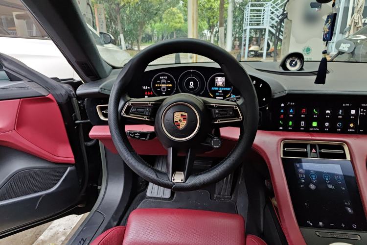 Used Porsche Taycan 2022 Taycan Steering Wheel