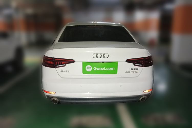 Used Audi A4L 2018 30th Anniversary Edition 40 TFSI Trendy Model
