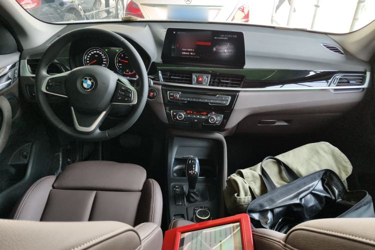 Used BMW X1 2020 sDrive25Li Leading Model