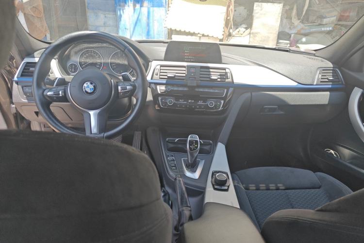 Used BMW 3 Series 2018 320i M Sport Package
