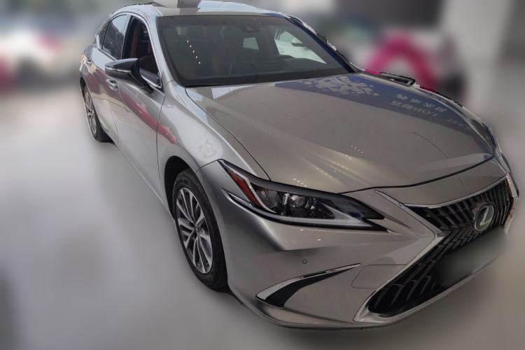 Used Lexus ES 2022 200 Excellence Edition
