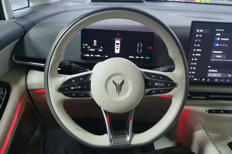 Used VOYAH Dream 2025 PHEV Four-Wheel-Drive Flagship Kunpeng Edition