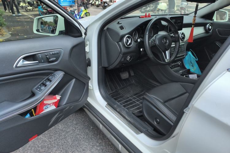 Used Mercedes-Benz GLA 2016 GLA 220 4MATIC Fashion Edition