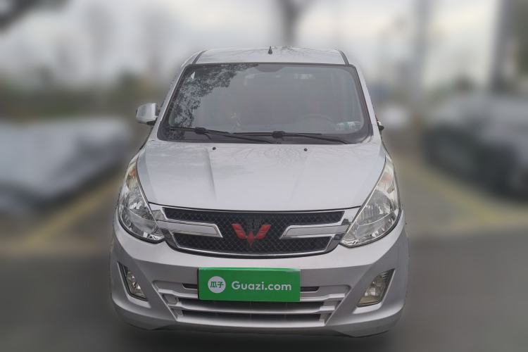 Used Wuling Rongguang V 2018 1.5L Standard Version Front
