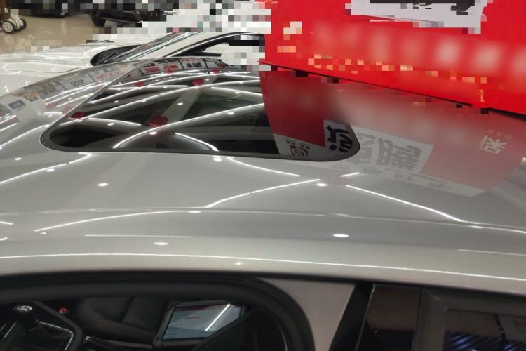 Used Volkswagen Sagitar 2015 230TSI Automatic Comfort Version