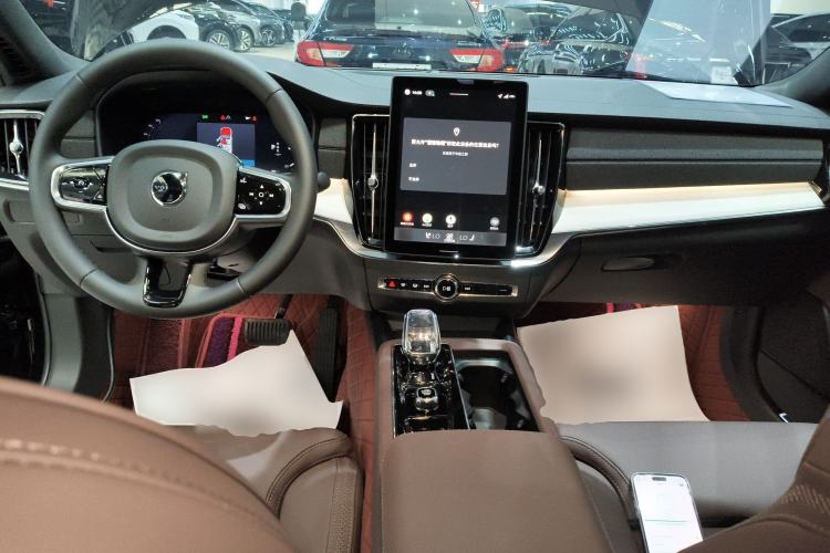 Used Volvo S90 2026 B5 Zhiyuan Luxury Edition