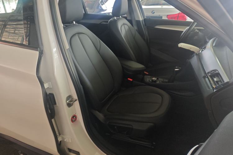 Used BMW X1 2016 sDrive18Li Fashion Model Right Front Seat