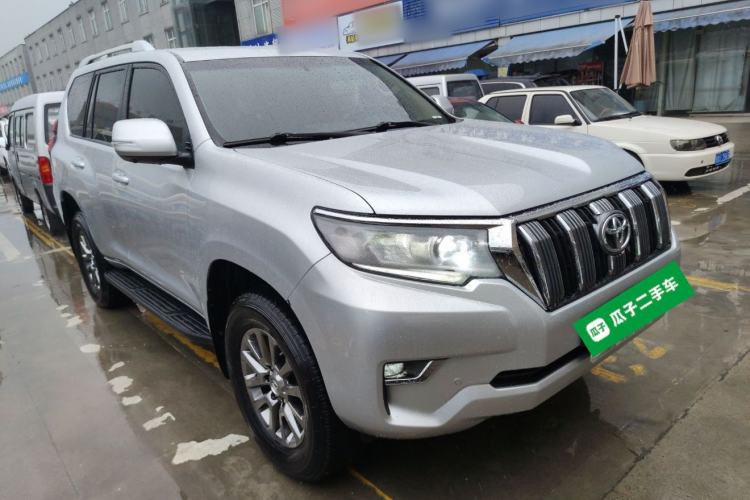 Used Toyota Prado 2018 4.0L U.S.-Spec Version 7 Seats Front Right 45 Deg