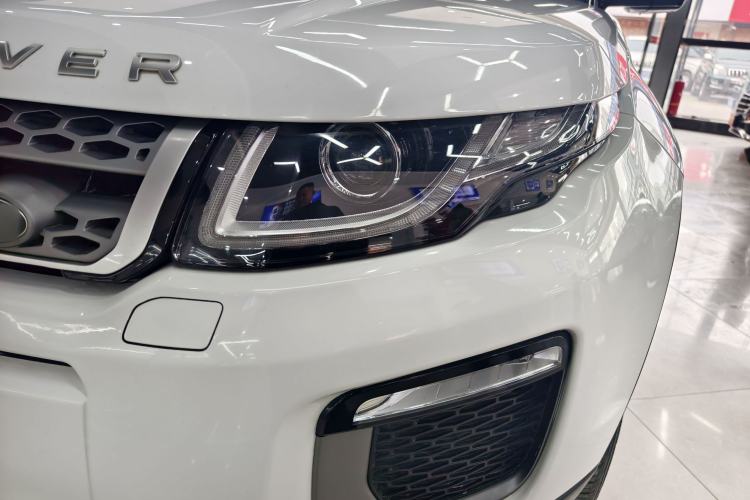 Used Land Rover Range Evoque 2017 2.0T SE Smart Glow Edition
