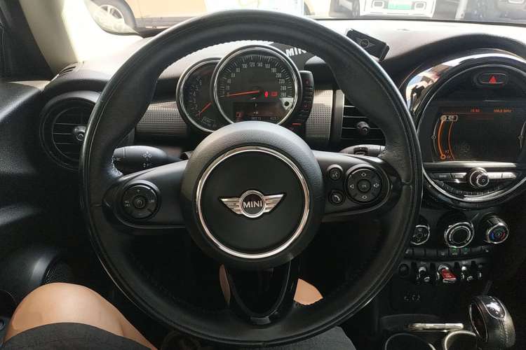 Used MINI MINI 2016 1.5T COOPER