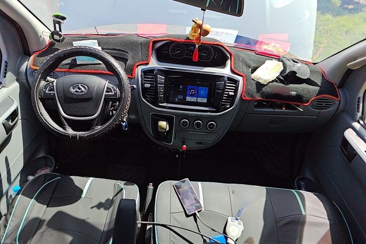 Used SAIC MAXUS Xintu V80 
