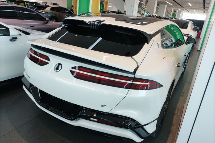 Used Denza Z9GT 2024 1100 Four-Wheel Drive Ultra Version
