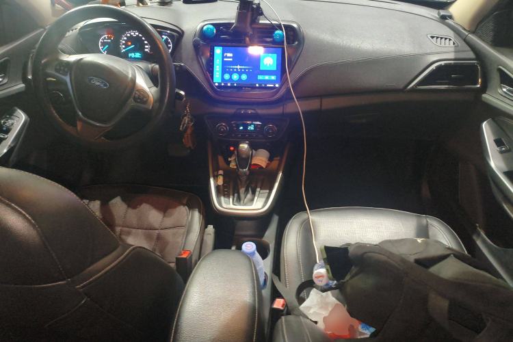 Used Ford Escort 2015 1.5L Automatic Fashion Model