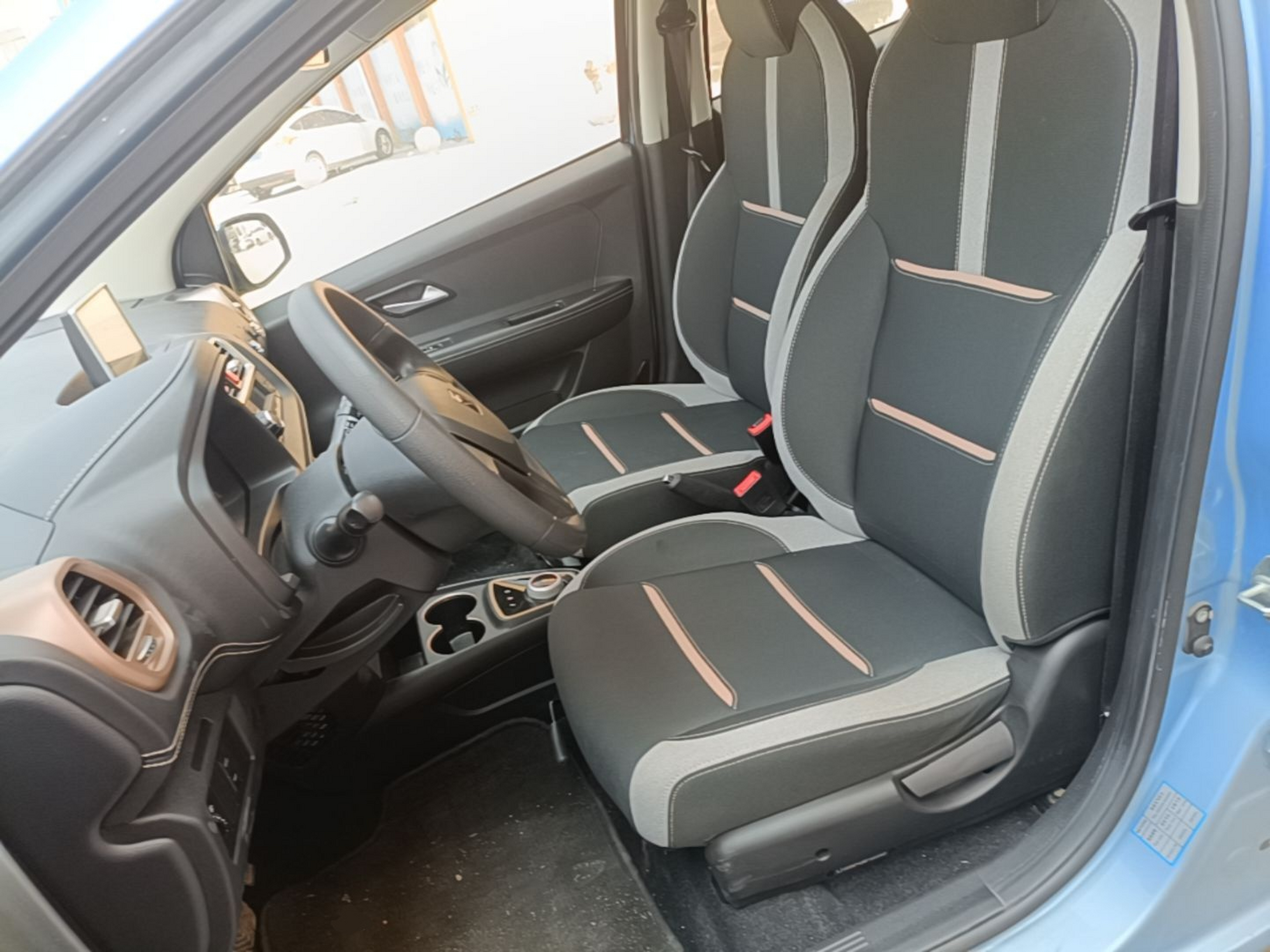 Interior delantero