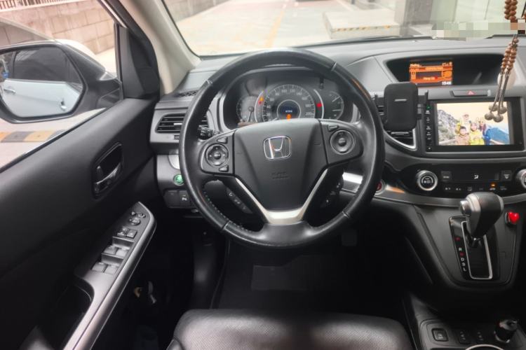 Used Honda CR-V 2015 2.4L two-wheel drive luxury version
