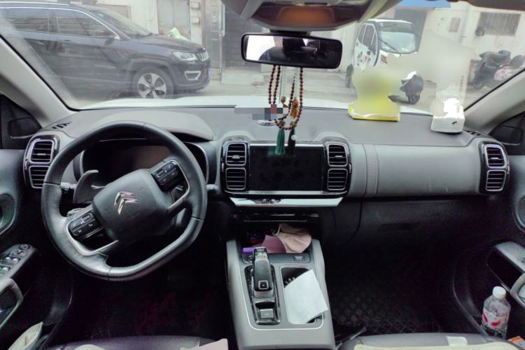 Used Citroen C5 AIRCROSS 2021 400THP Enjoyment Model Center Console