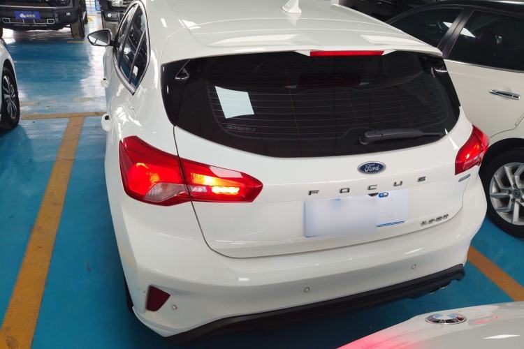 Used Ford Focus 2021 Hatchback EcoBoost 180 Automatic Titanium Edition