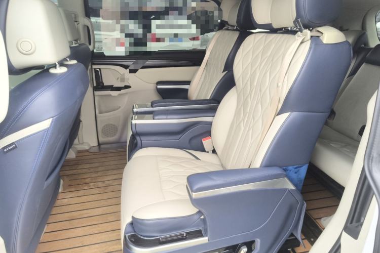 Used Buick GL8 2021 ES Landtrek 653T Comfort Edition
